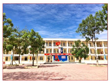 Bài giảng Ngữ văn Lớp 6 Sách Kết nối tri thức - Tiết 20+21: Văn bản Mây và sóng